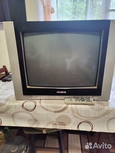 Телевизор oniks