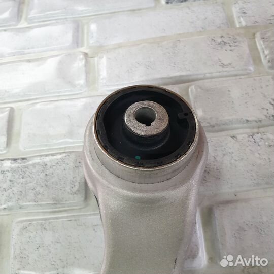 Рычаг передний BMW 730 G11 G12