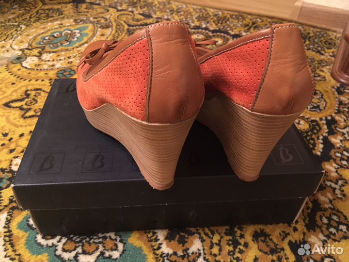 Туфли кожаные на танкетке 38