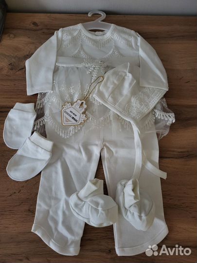 Комплект подарочный для новорожденной