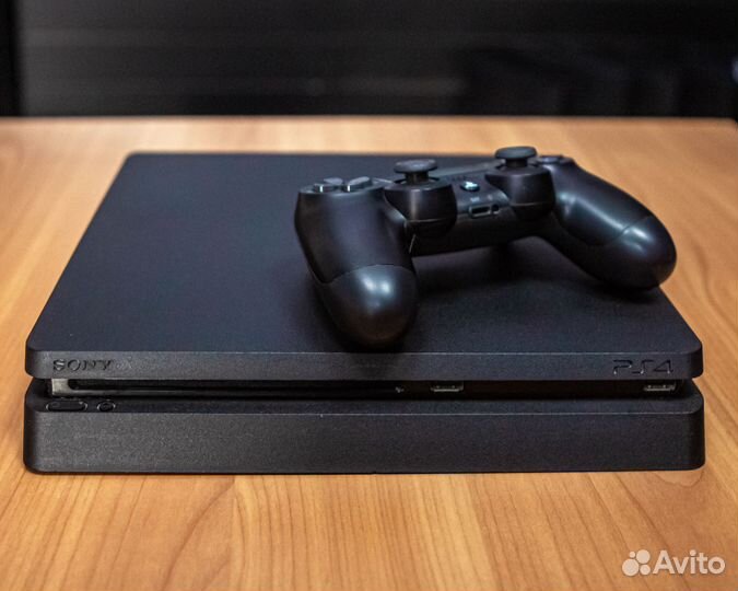 Sony PS4 slim 500