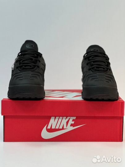 Кроссовки мужские nike AIR MAX plus чёрный цвет