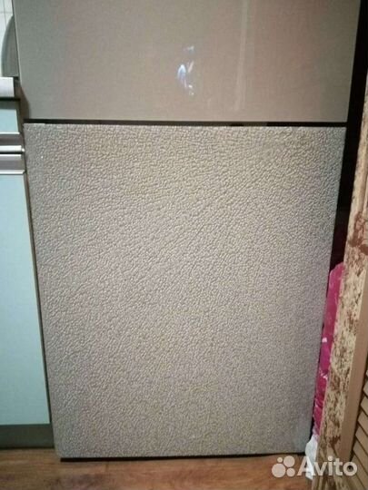 Нижняя дверь холодильник Бош