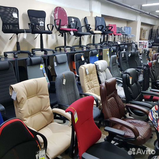 Офисное кресло компьютерное