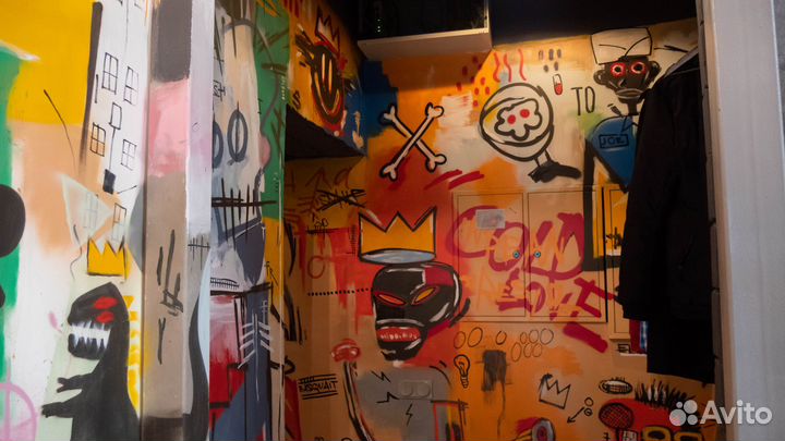 Роспись стен на заказ / Граффити оформление