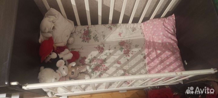Детская кроватка