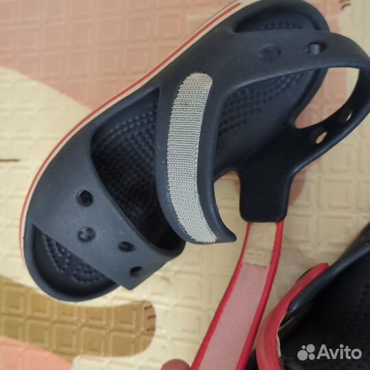 Сандалии crocs детские c 9