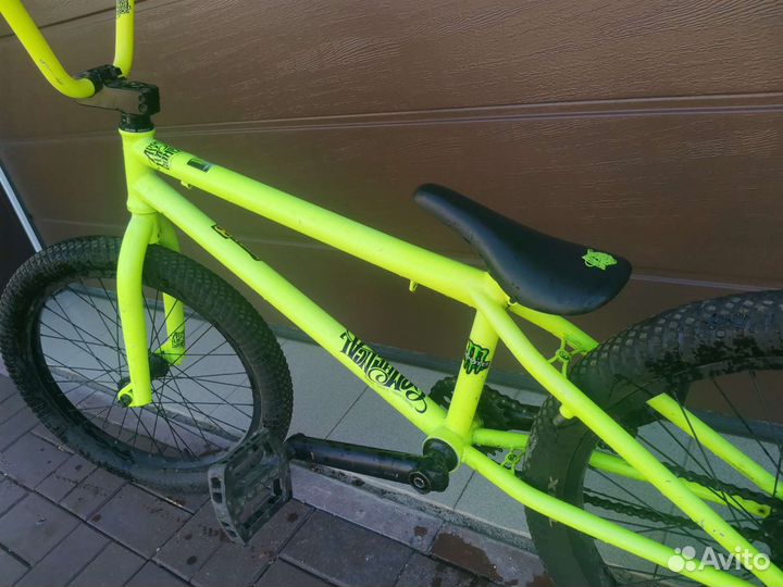 Трюковой велосипед bmx