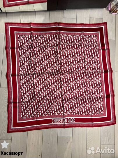 Новые платки Dior из Италии