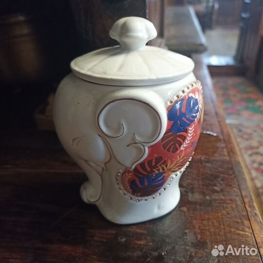 Банка для чая