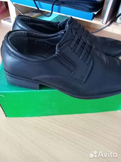 Туфли для мальчика 34 размер б/у