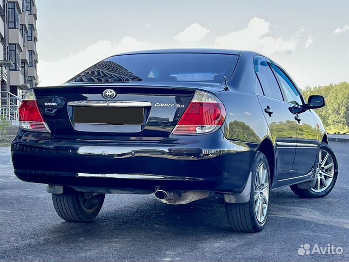 Toyota Camry 2.4 AT, 2004, 271 565 км