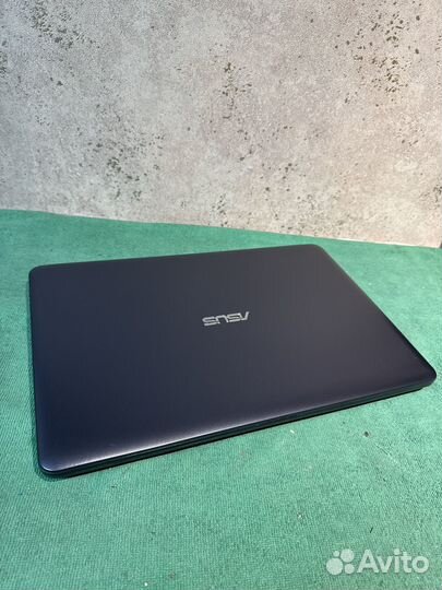 Быстрый Asus FHD, A4 9125, 8Gb DDR4, SSD 256, R3