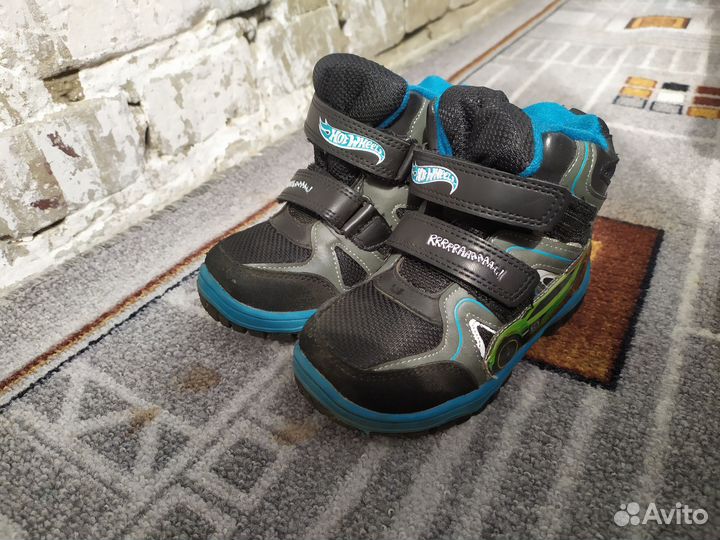 Ботинки демисезонные 25