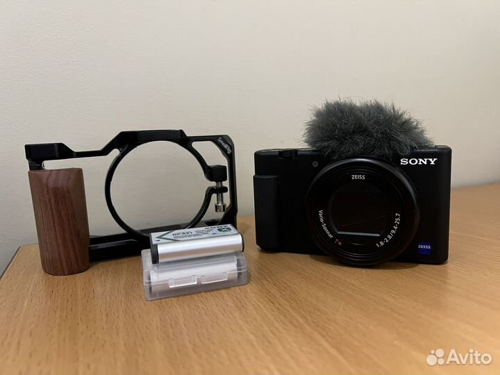 Sony ZV1