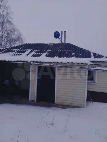 Дом 35 м² на участке 50 сот.