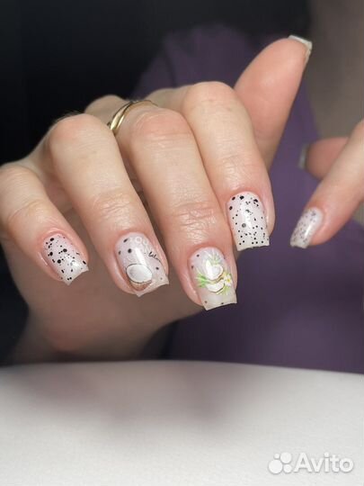 Маникюр, ламинирование бровей и ресниц