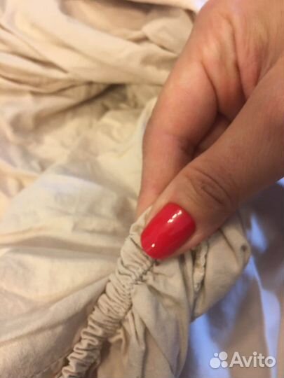 Натяжная простынь 180 на 200 см