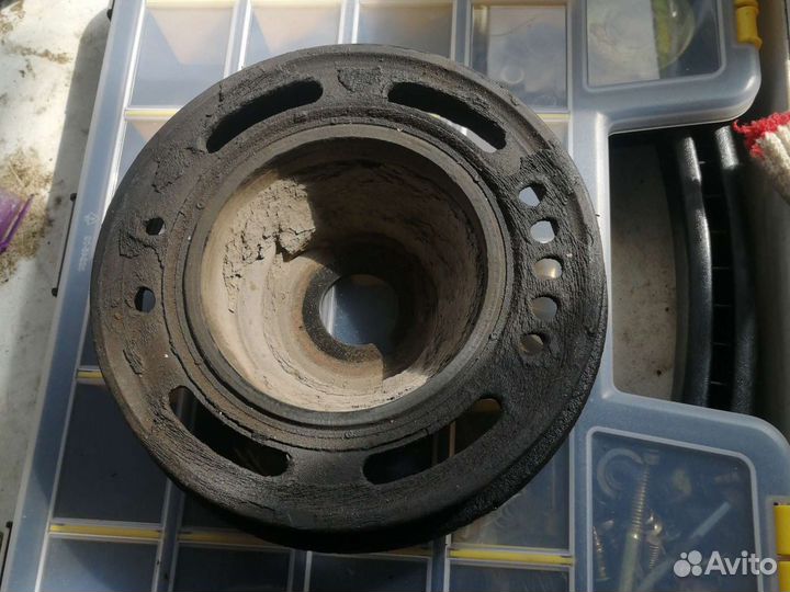 Шкив коленвала на chevrolet aveo t250 1.6