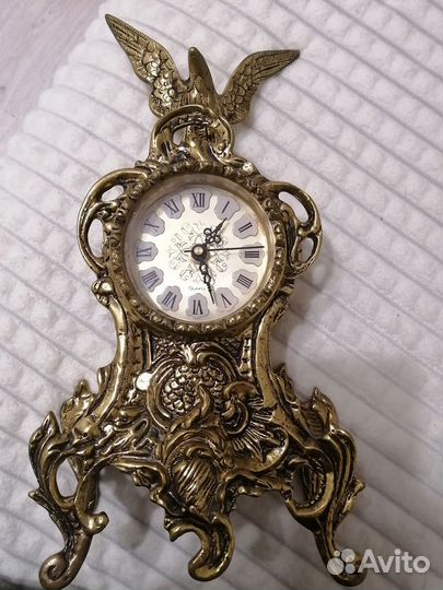 Бронзовые каминные часы