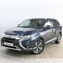 Mitsubishi Outlander 2.0 CVT, 2021, 100 174 км, с пробегом, цена 2 288 000 руб.