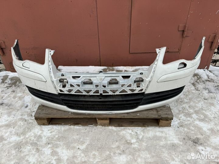 Бампер передний VW Touran 2006-2010