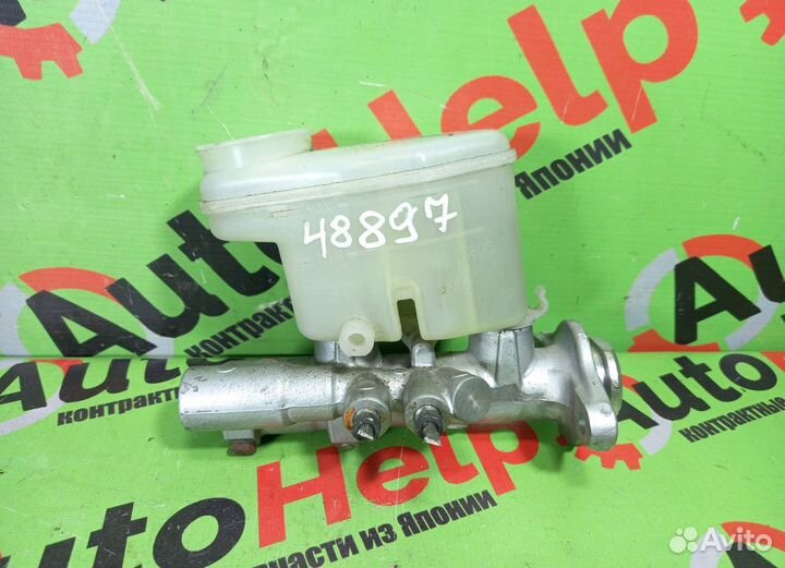 Главный тормозной цилиндр toyota granvia VCH16W