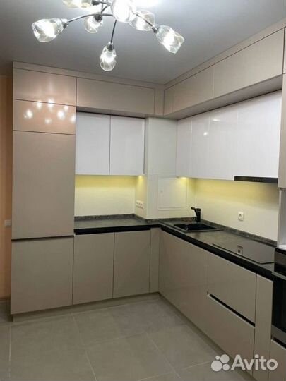 Кухня с барной стойкой артикул 12699