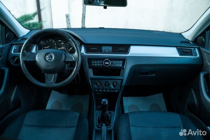 Skoda Rapid 1.6 МТ, 2015, 251 000 км