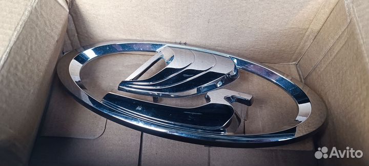 Молдинги granta FL