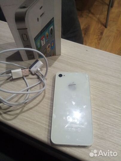 iPhone 4S, 8 ГБ