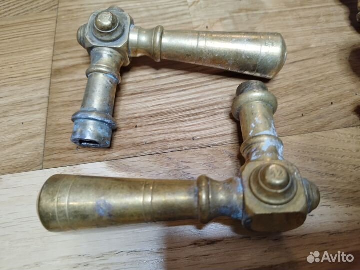 Ручка дверная старинная латунь-бронза отличная