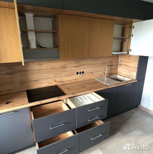 Кухонные гарнитуры серые