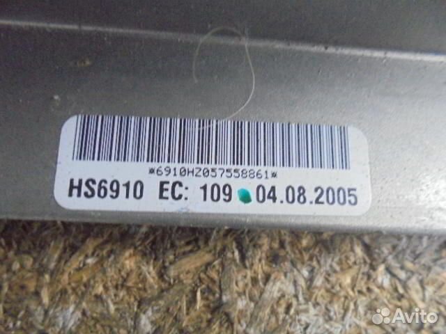 Усилитель звука Land Rover Discovery 3 LA XQK50009