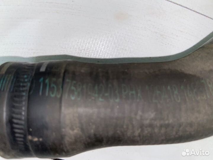 Патрубок системы охлаждения Bmw F10 3.0 2011