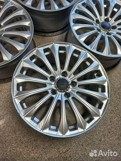 Диски R17 5*114,3 цо67.1 ET40