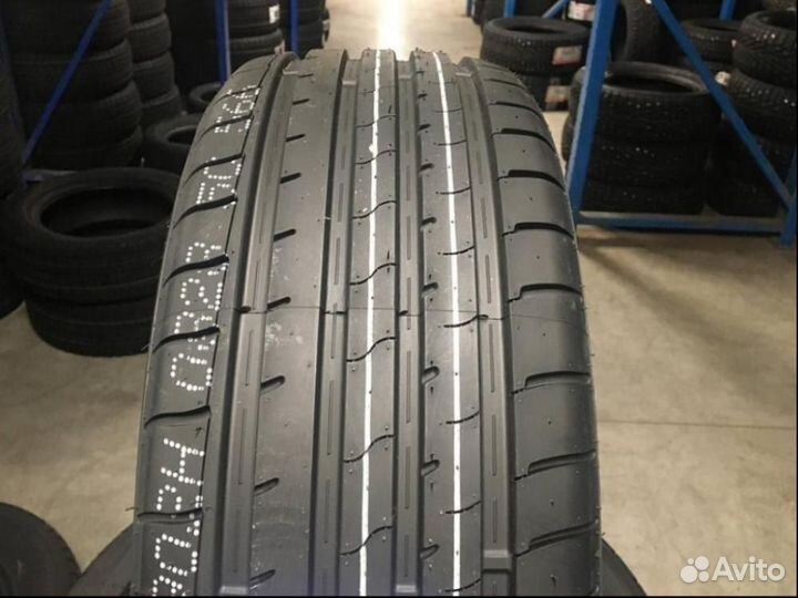 Windforce Catchfors UHP 215/45 R18 93W