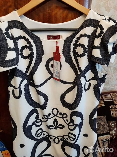 Нарядное платье