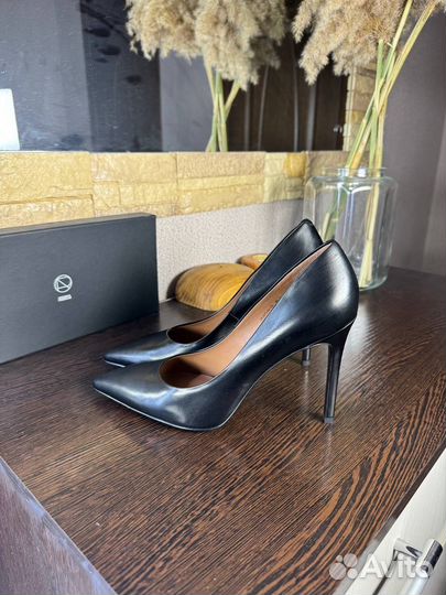 Туфли лодочки черные 39р Эконика оригинал новые