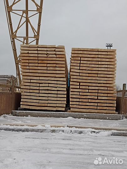 Доска обрезная естественной влажности хвоя 1 сорт