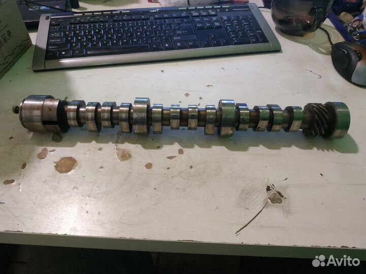 Распредвал Chevrolet Equinox / Pontiac Torrent 07