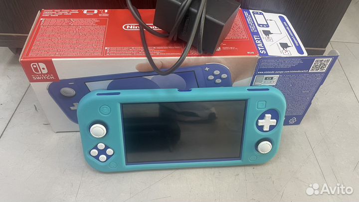 Игровая приставка PS switch lite