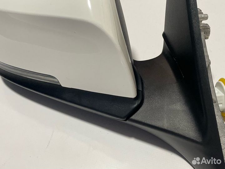 Правое зеркало в сборе BMW F30 5 контактов