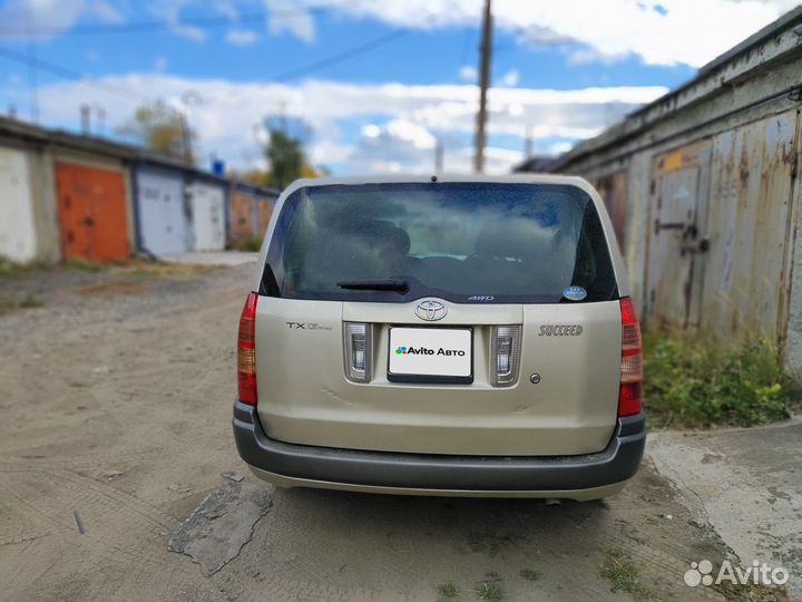 Toyota Succeed 1.5 AT, 2002, 260 000 км