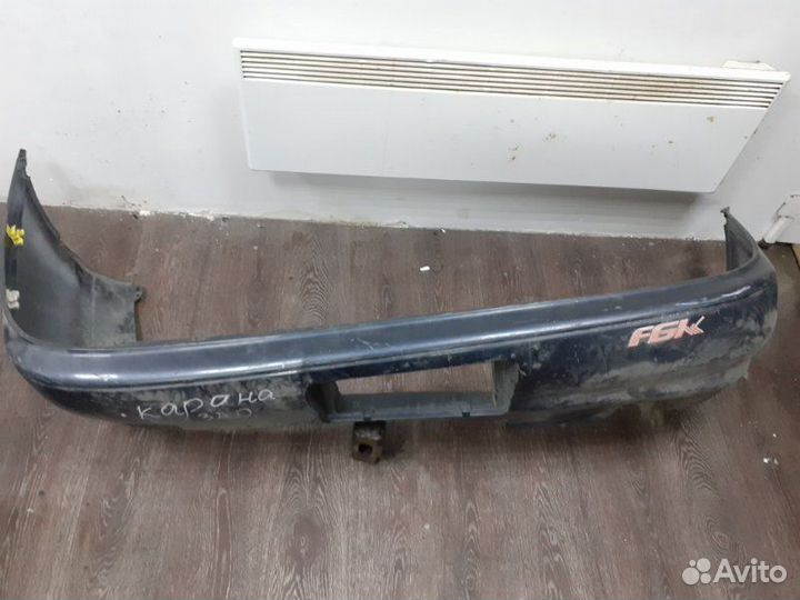 Бампер задний Toyota Carina