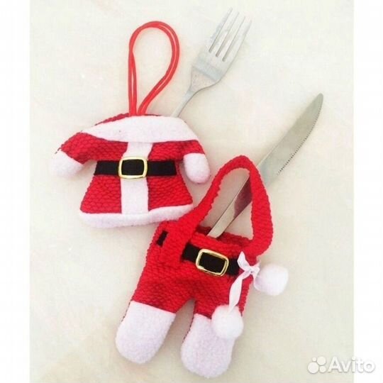 Сервировочный набор для новогоднего стола