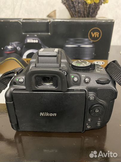 Зеркальный фотоаппарат Nikon D5200
