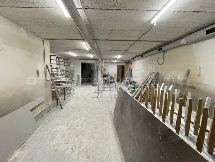 Продам помещение свободного назначения, 230 м²