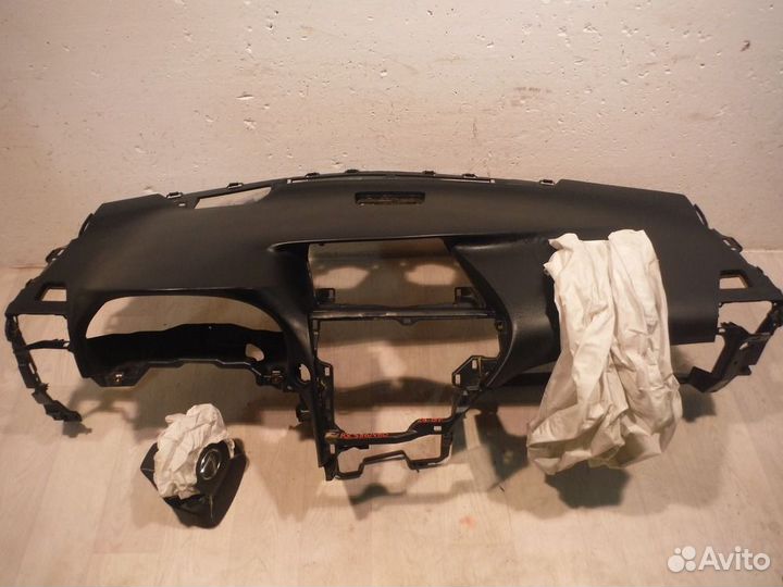 Подушка безопасности в руль lexus RX 2014