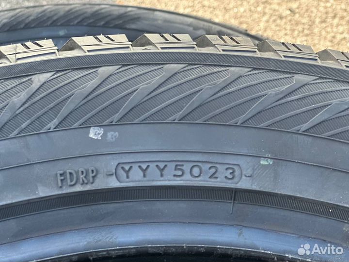 Yokohama Ice Guard IG65 225/50 R17